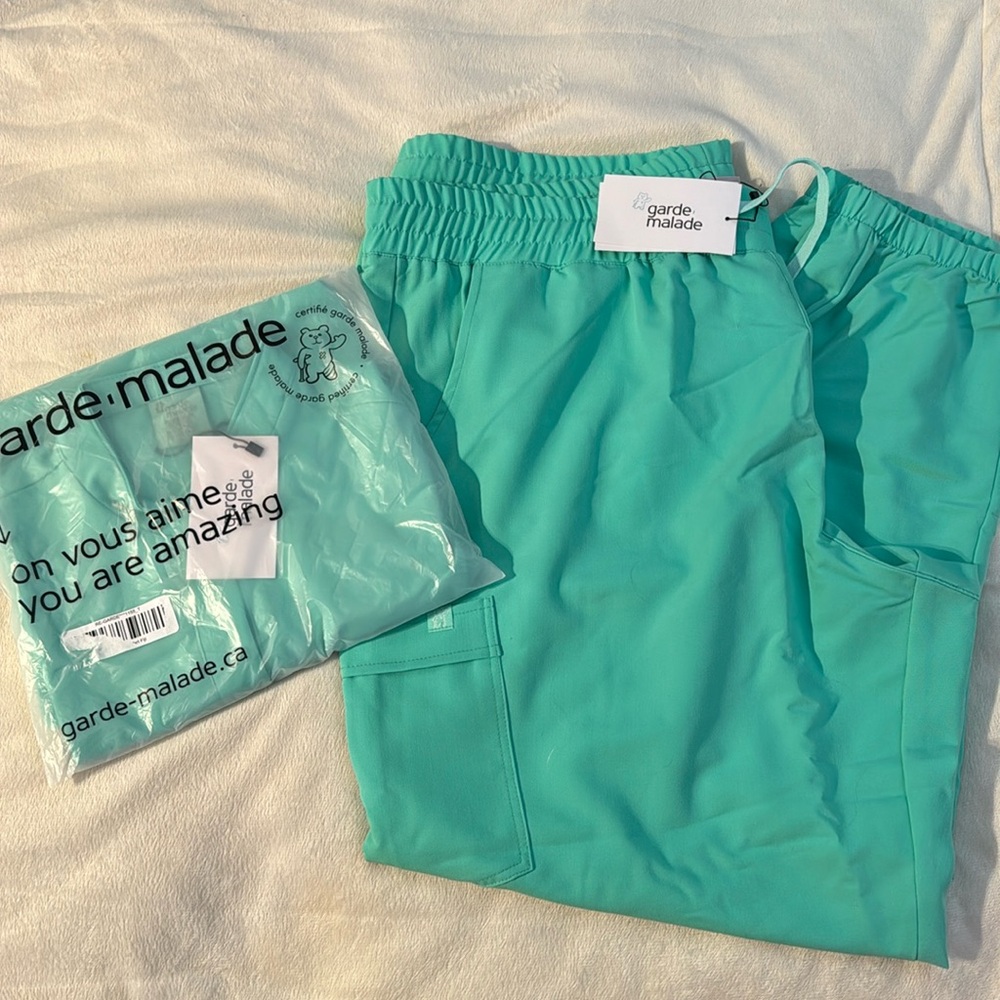 Garde Malade scrub set